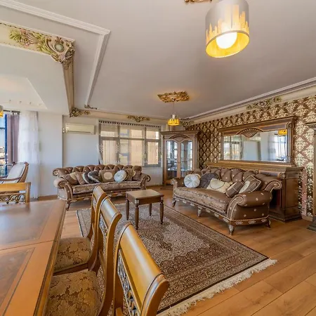 Lovely Flat With Sea View Near In Muratpasa אנטליה