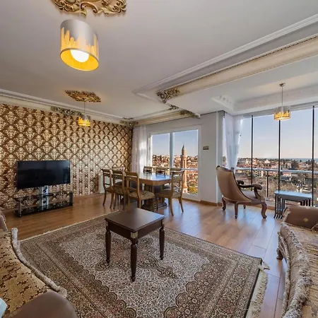 Lovely Flat With Sea View Near In Muratpasa